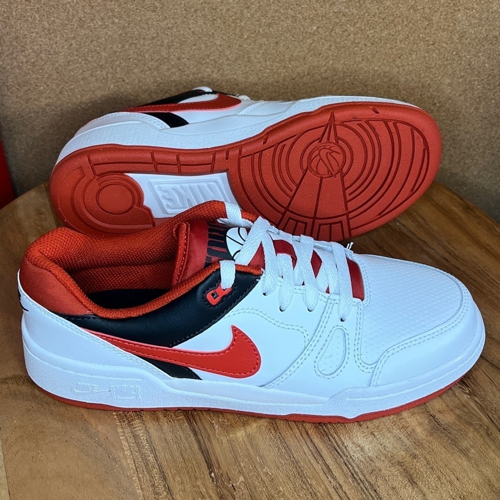 Nike
Full force lo gs
Brand new